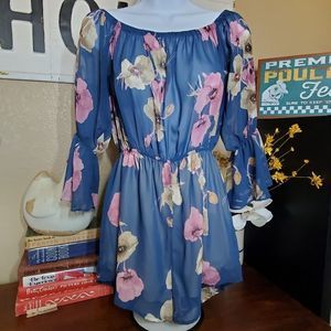 J. Roberts Shorts Romper Size M